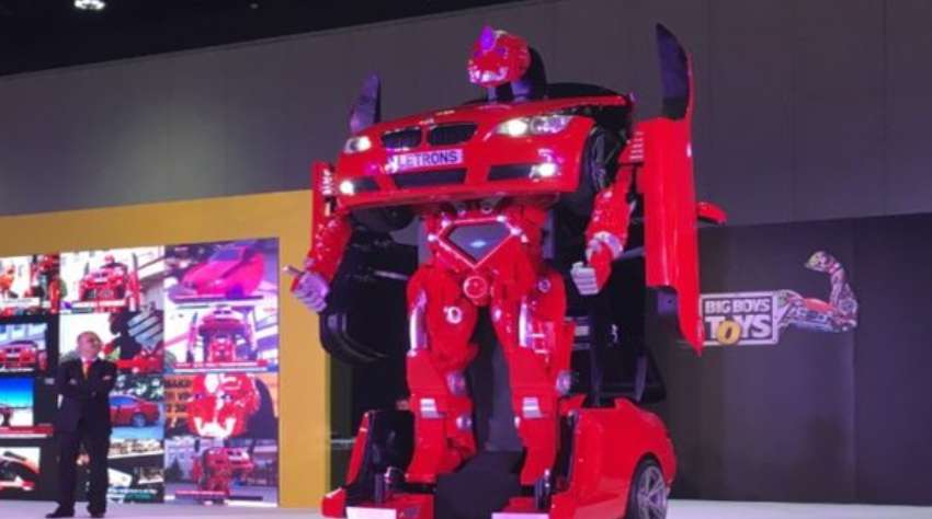 You are currently viewing Real Life Transformer for $600,000 could be yours