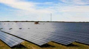 Read more about the article China Becomes the World’s Largest Solar Power Producer