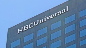Read more about the article NBCUniversal invests USD 500 million in Snap IPO