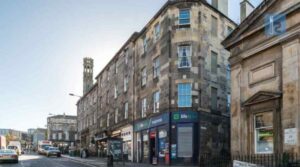 Read more about the article Finding Suitable Accommodation in Edinburgh