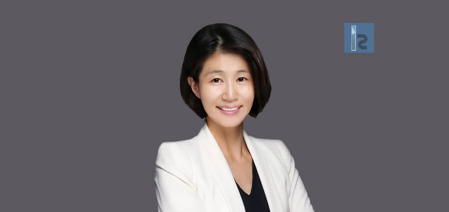 Mina Jeong | Managing Director | Insights Success