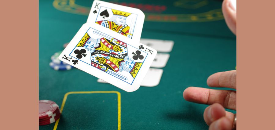 You are currently viewing Key Things to Consider While Choosing the Best Casino Website