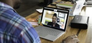 Read more about the article Tips For Coaching Online: How To Properly Manage Your Customers