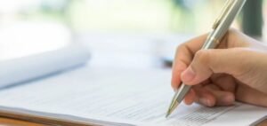 Read more about the article How to Write a Successful Essay: Approaches and Tips