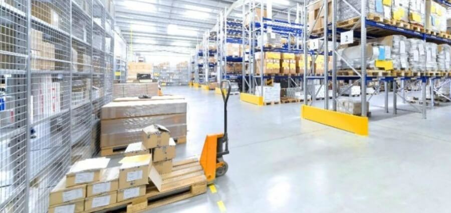 You are currently viewing 7 Must-Dos for A Safer Warehouse Environment