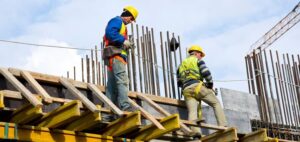 Read more about the article How to Stay Safe When Working on a Building Site