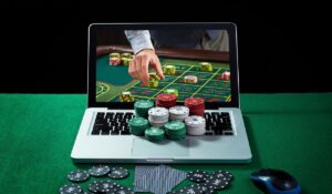 Read more about the article Online Gambling Market Trends: Insights, Challenges, and Opportunities