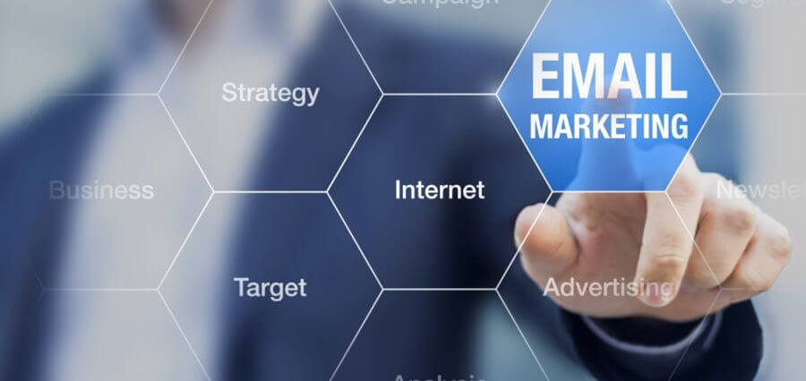 You are currently viewing How to Build an Email Marketing Campaign: Everything You Need to Know