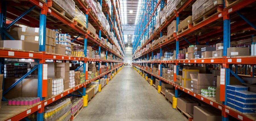 You are currently viewing Modernising Warehouse Storage: Strategies for Improvement with Metal Shelving and Storage Containers