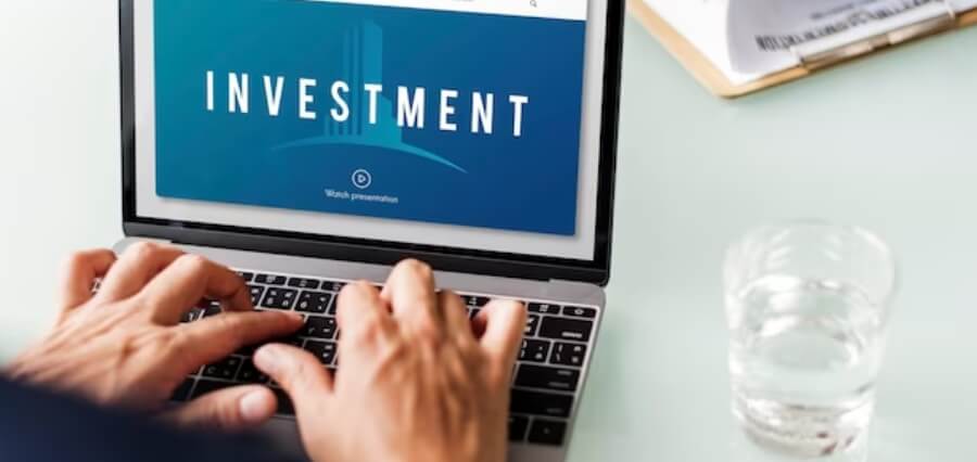 You are currently viewing Buying And Selling Stocks Online: Understanding the New Investment Trend