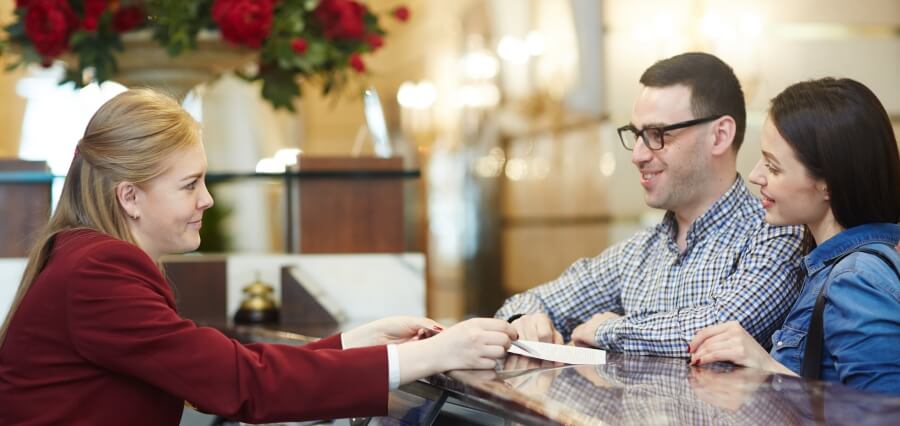 You are currently viewing 7 Effective Tips for Hoteliers to Improve Guest Satisfaction