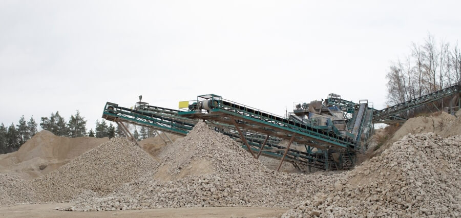 You are currently viewing Understanding Different Types of Aggregate Equipment: A Beginner’s Guide