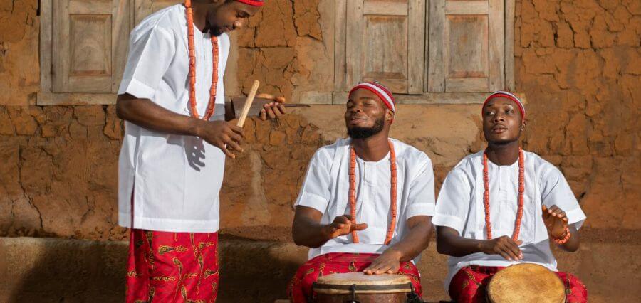 You are currently viewing Beats to Grooves: Your Guide to African Drumming Training Services