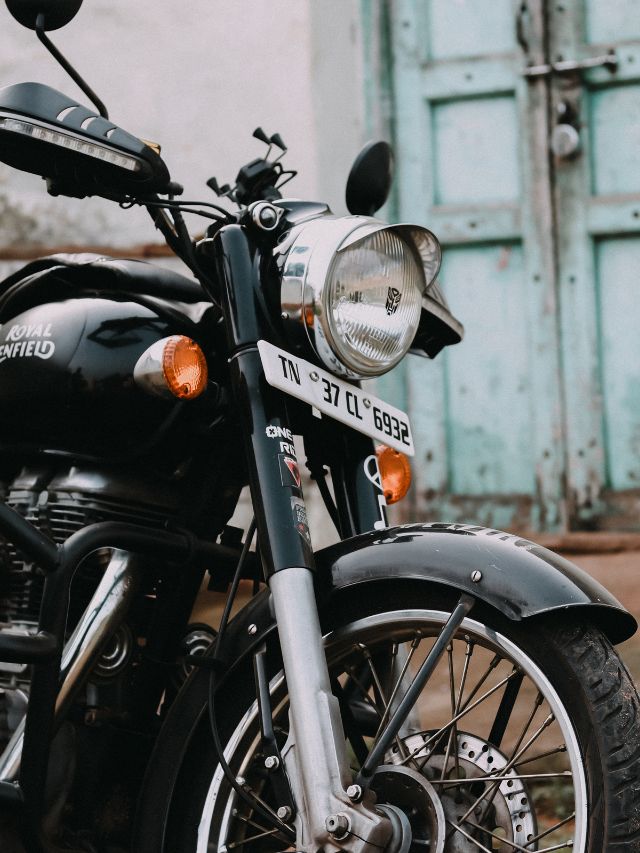 Read more about the article 5 Best Royal Enfield Classic 350 Alternatives