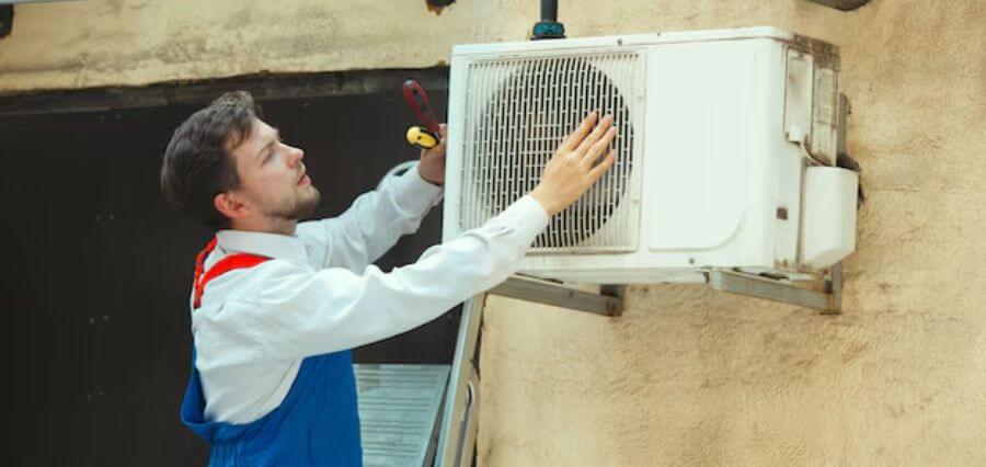 AC Repair vs. Replacement: How to Make the Right Choice for Your Home