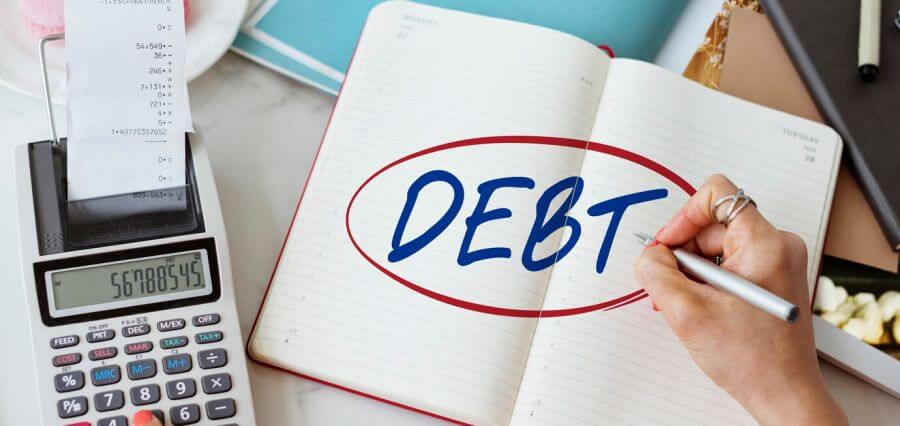 You are currently viewing Is Debt Consolidation Bad for Your Credit? Pros and Cons